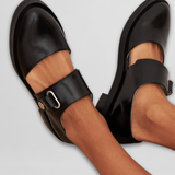 Sara- Klasický Mary JANES s ADJUSTABLE Přezka