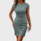 Emma - Krátký-Sleeved Tulip Šaty s All-Over Vzor