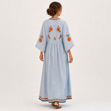 Marina — Modrý Vyšívaný Kaftan